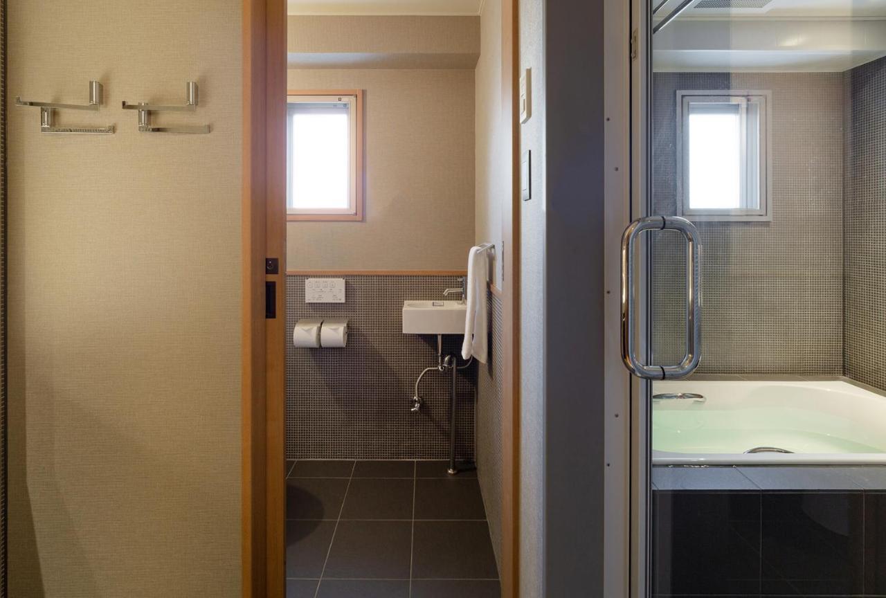 Material Fuchomae Hotel Kyoto Exterior photo